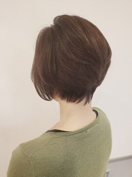 グランシュ 青葉台店(GranCieux) ミディアムショートレイヤー☆