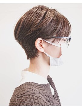 ケーオーエスビューティー(K O S beauty) 耳かけショート!