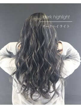 ルーア(Lua) グラデーションカラー、エクステ、インナーカラー、ダブルカラー