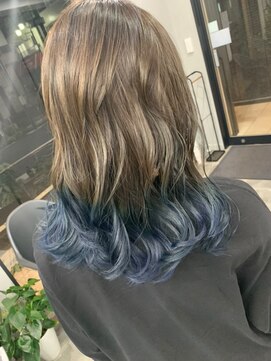 シャムオーツー 国分寺(CHAM:O2) 裾カラー/グラデーションカラー/ボブ/ブリーチ/ネイビーブルー