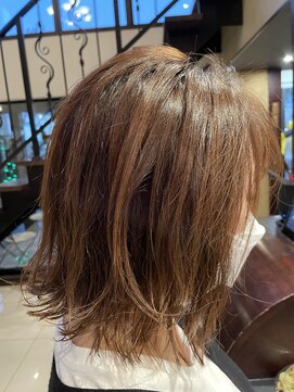 ヘア バース ラヴィエール(Hair BIRTH Laviere) 大人外ハネボブレイヤー