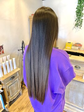 ムク(Muku) 毛先パツっとロングスタイル☆ツヤサラ水素トリートメント