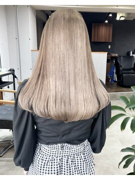 ノイ(NEU) 【NEU×岡部】ベージュカラー