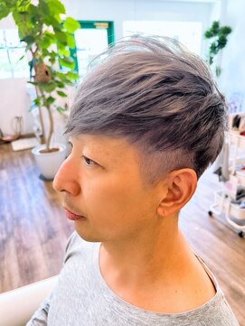 クーラクール(coeur a coeur.) 品のある色味でイケおじスタイル