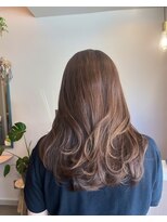 リアン(Lien)&nbsp;レイヤーカット ベージュカラー