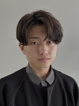 ヘアーメイク ネイキッド(Hair make Naked) センターパート×ニュアンスパーマ