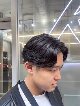 メンズサロン キング 梅田店(Men’s salon K!ng) 波巻きツイストスパイラルパーマ/フェザーパーマ/眉毛/メンズ