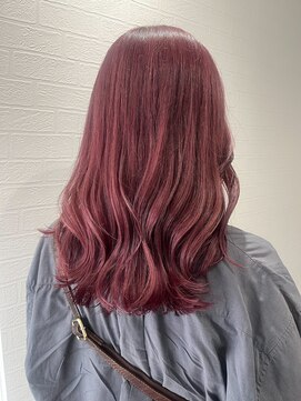 ミモザ シンサイバシ(Mimosa shinsaibashi) ピンクカラー