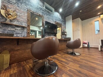 モアニヘアー(moanihair)の写真/アットホームな雰囲気でリラックスしながら楽しい時間を過ごしましょう♪