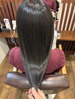 トムヘアーデザイン 古川橋店(TOM HAIR DESIGN)&nbsp;髪質改善　縮毛矯正　【美革ストレート】