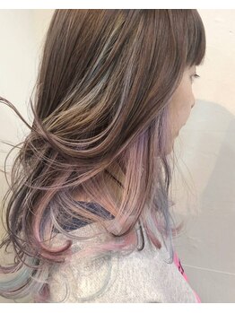 ミミヘアーガーデン(mimi hair garden)の写真/色遊びしたり色っぽアップスタイルにしたりとアレンジ自由★コテ巻きのコツこっそり教えちゃいます♪