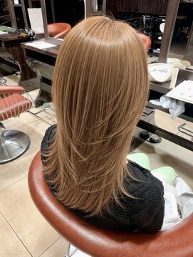 ヘアーズギャラリー なんば高島屋店(Hair's Gallery) 透明感ミルクティーベージュ