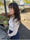顔周りレイヤー×ロングパーマ