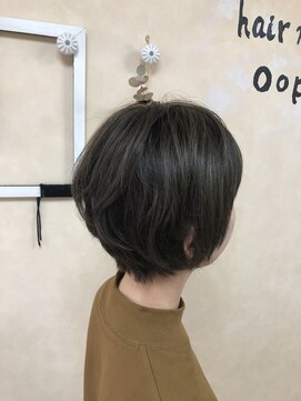ヘアーメイク ウープス(hair make Oops!) ショートボブ