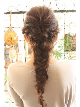 アージュ(Arju) ヘアセット☆