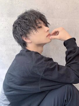 シン(syn) 毛先軽めマッシュ