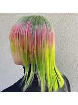 クク(QUQU)&nbsp;エッジのあるグラデーションカラー