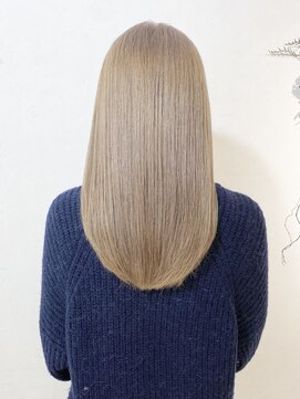 リアン(Lien) White color/MARINA