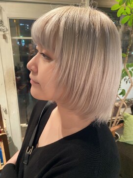 ソア(Soar) Bobで魅せる♪柔らか【ホワイトベージュカラー】☆