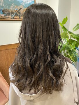 エイトサカエ 栄店(EIGHT sakae) ロングヘア×グレージュ