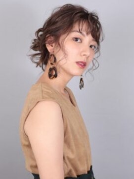 クラップバイスニップ(clap by snip) お呼ばれアップスタイル