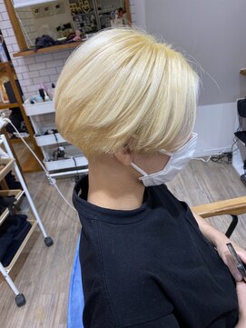 アンド ローバー(and LOVER) ブロンドマッシュ