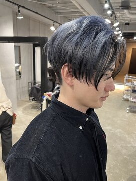 ディセンシー(Dicency) 【Dicency】メンズ センターパート×ブリーチダブルカラー