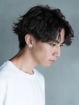 フィフス トウキョウ (fifth TOKYO)&nbsp;波巻きツイストスパイラルパーマメンズマッシュウルフ