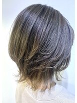 オット レイクウォーク(Otto)&nbsp;ボブくびれダークアッシュイメチェングレージュ大人かわいい