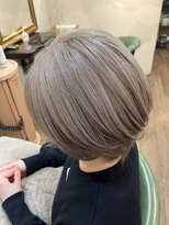 ベレッタ 枚方店(veretta.)&nbsp;ハイカラー × ミルクティーグレージュ　山本綾香/ハイトーン