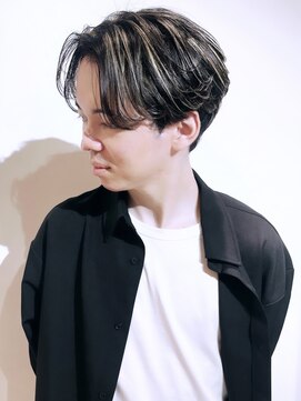 ブランロール 中目黒店(Blanl'or) ダークアッシュ/ニュアンスパーマ/カルマパーマ/ベリーショート/