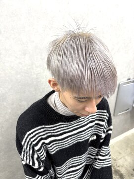 サロウィン 水戸(SALOWIN) 【EMA】ホワイトシルバー【ネモト】