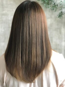 コーラル ヨコハマ(Coral yokohama)の写真/あなただけのうるツヤ髪を実現するカスタムトリートメント！特別な時間をお届けします。
