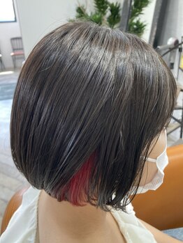 クセを活かしたカットで、扱いやすいスタイルに♪伸びても形が崩れないスタイルで毎日のセットも楽々☆