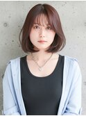 ミディアム×ボブ×顔まわりレイヤー×モーブブラウン