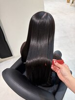 エミュスト(Emuest)&nbsp;ぷるぷる柔らかい髪質改善