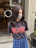 エヴリンアンドペイジ(Evelyn&paige)&nbsp;オリーブブラウン/ミディアムロング【神戸/元町】