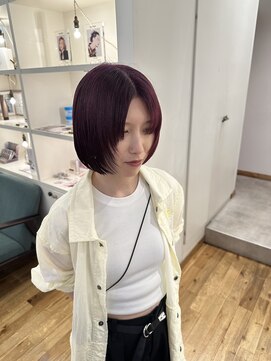 ルッツ(Lutz. hair design) wine red 0514