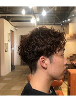 ヘアメイク フレンシア(hair make flencia)&nbsp;軽やかな動きをプラスする大人のマッシュパーマ【278スタイル】
