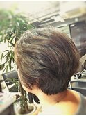 【CAN】クセっ毛を活かした、大人の前下がりグラデーションボブ