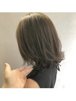 ジーナ 梅田(Zina)&nbsp;【Zina 梅田】大人ボブ_スリークボブ厚めバングローライト０９