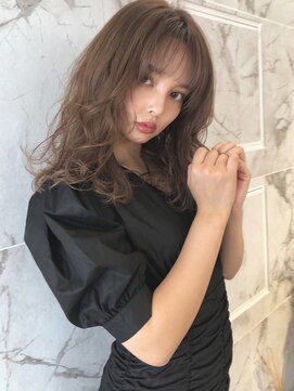 プレスドットサロン 表参道 青山(Press. Salon) 色気くびれセミディーカール。【表参道/青山】