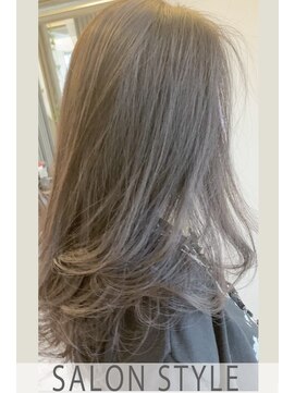 ヘアーアンドアイコーディネート マチルダ(MATILDA) 毛先を巻くだけ(デジタルパーマでもOK)超ロングレイヤースタイル