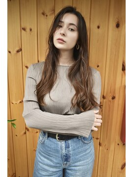 ブゾン(buZon) 大人ロングスタイル×ゆるふわパーマ