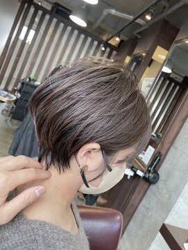 キー(kｅｙ) 40代50代に人気なショート