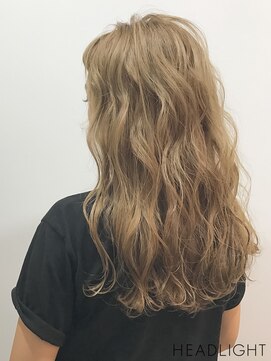 アーサス ヘアー デザイン 上野店(Ursus hair Design by HEADLIGHT) ミルクティーベージュ×ロングウェーブ_486L1447