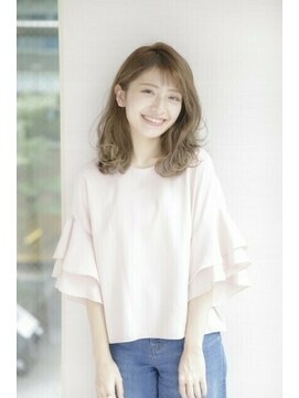 アフロディーテ ギンザ 秋葉原店(APHRODITE GINZA) 外ハネボブ/グラデーションカラー/ペールベージュ/秋葉原