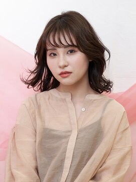 ピークアブー アヴェダ アトレ恵比寿(PEEK-A-BOO AVEDA) くびれミディアムレイヤー
