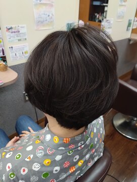 星川美容室 八木橋店 ショートグラデーション