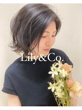 リリーアンドコー ヘアデザイン(Lily&Co hair design) 外ハネレイヤーボブ